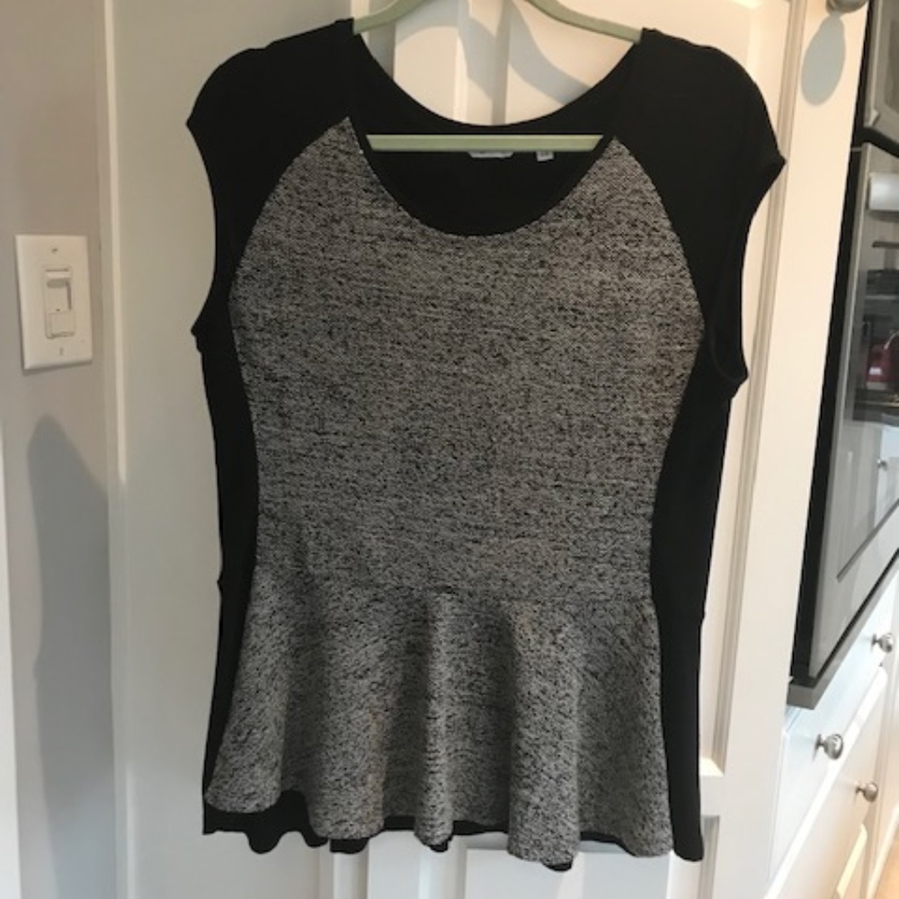 Reitmans knit top - Size L